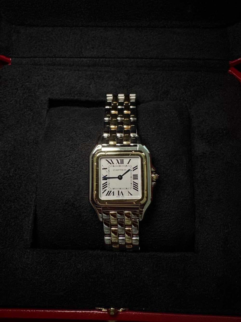 PANTHÈRE DE CARTIER WATCH medium model NEW